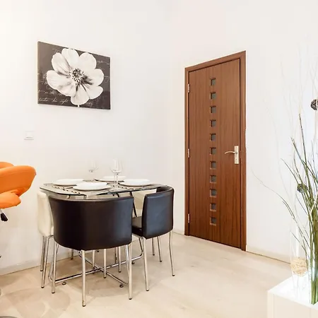 Апартаменты Modern Westend Citycenter